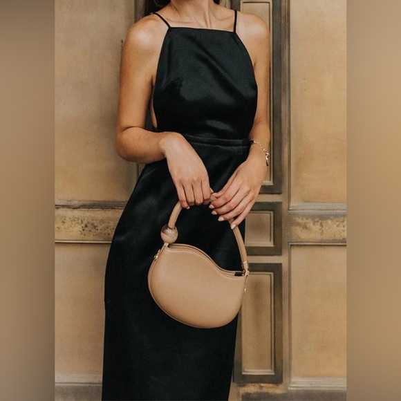 Melie Bianco Jennie Tan Vegan Leather Purse - Picture 14 of 16